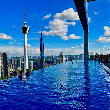 The Platinum Kuala Lumpur By Cozy White Exterior photo