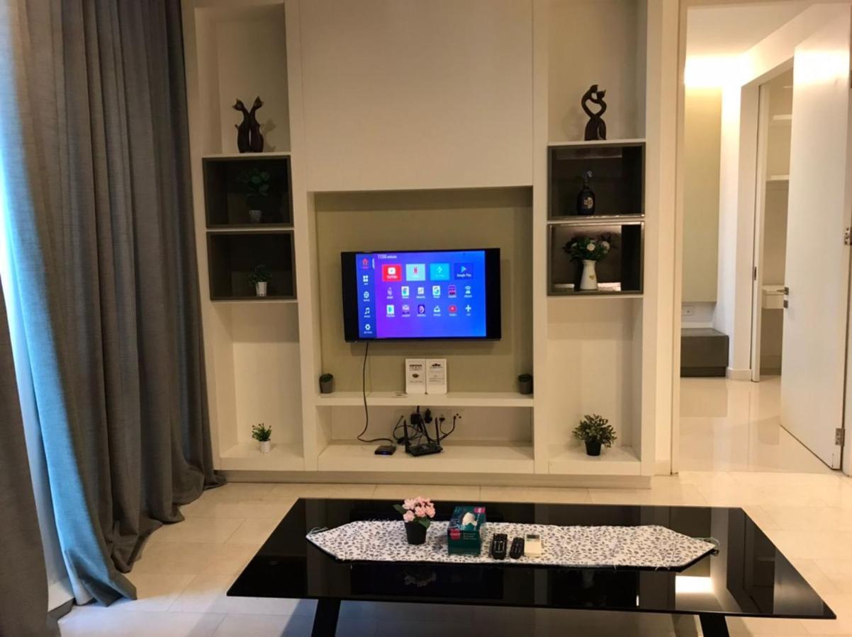 The Platinum Kuala Lumpur By Cozy White Exterior photo