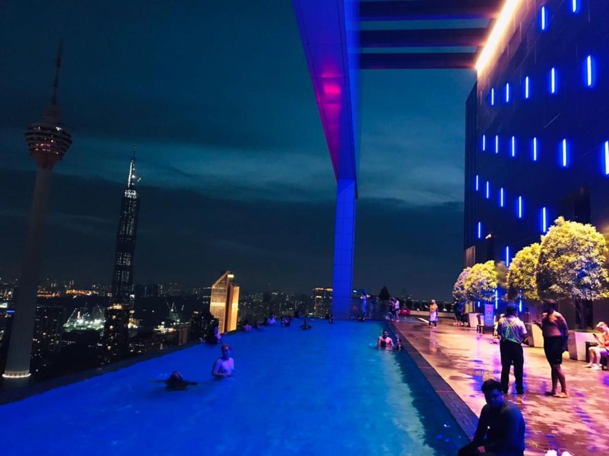 The Platinum Kuala Lumpur By Cozy White Exterior photo