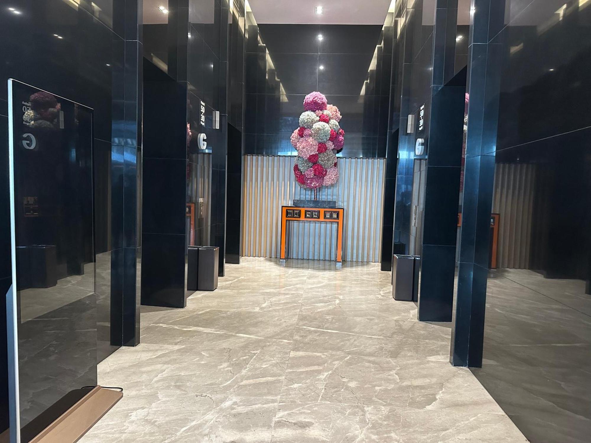 The Platinum Kuala Lumpur By Cozy White Exterior photo